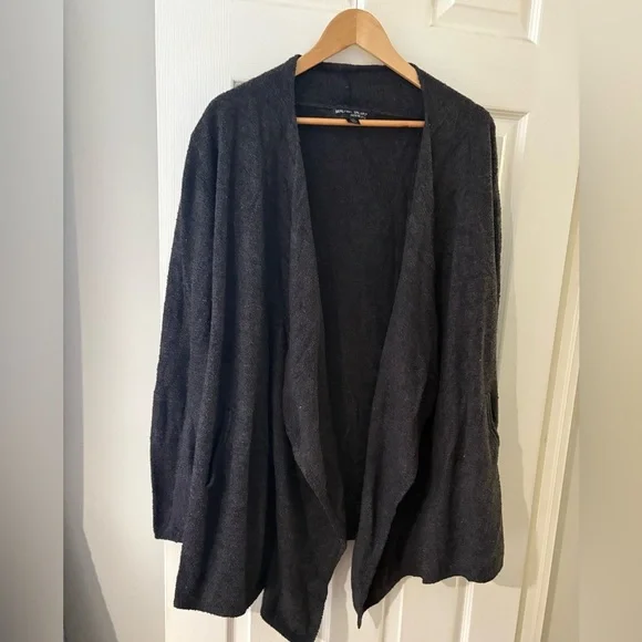 Barefoot Dreams women’s black grey size M/L cozy chic light island cardigan - Picture 2 of 9